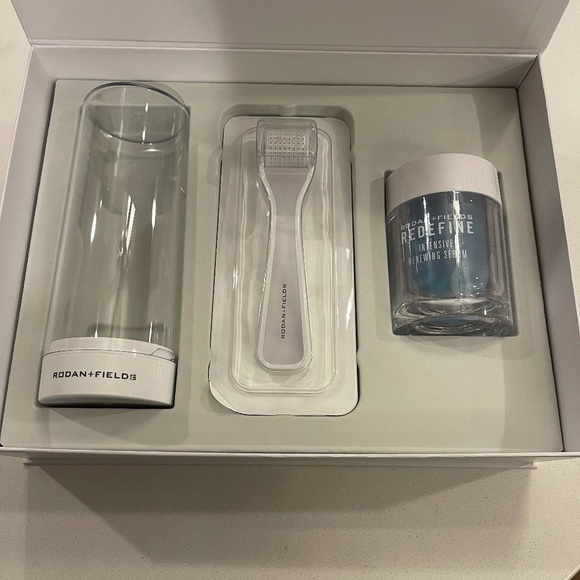 Rodan + Fields Other - AMP MD System tool with serum for fine lines & wrinkles. NEW by Rodan + Fields.